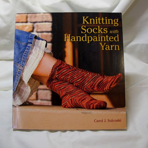 Kntting Socks with Handpainted Yarn Pattern Book - Picture 1 of 7
